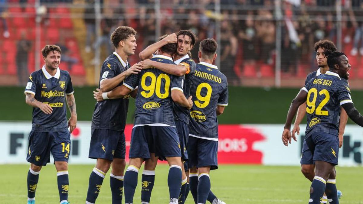 Serie B, stipendi: il Frosinone risparmia e vola. Grazie agli allenatori si spende meno