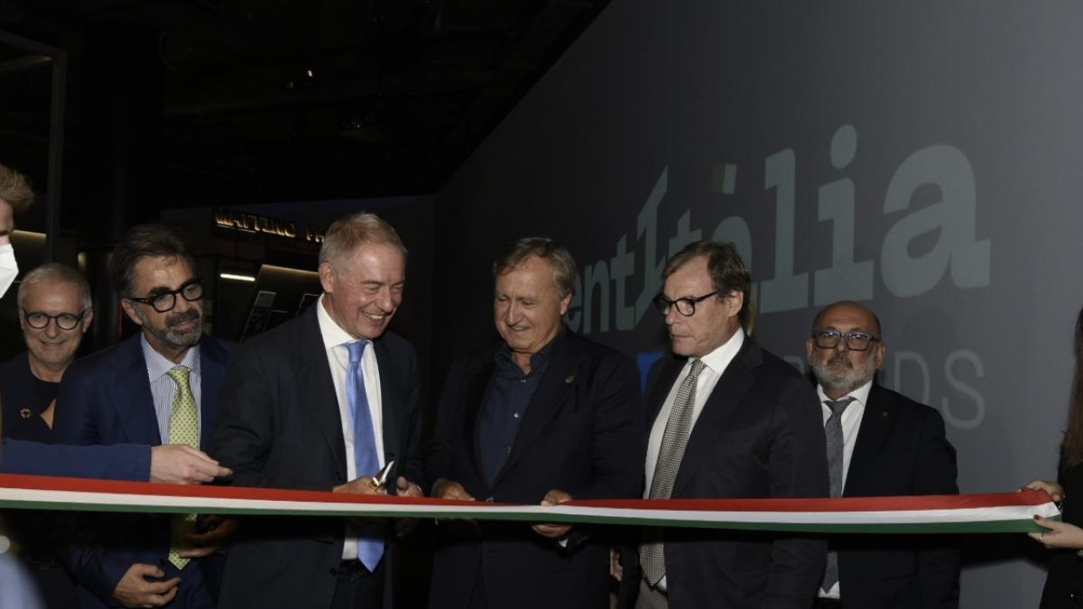 inaugurata a venezia mestre identitalia la mostra delle eccellenze del made in italy