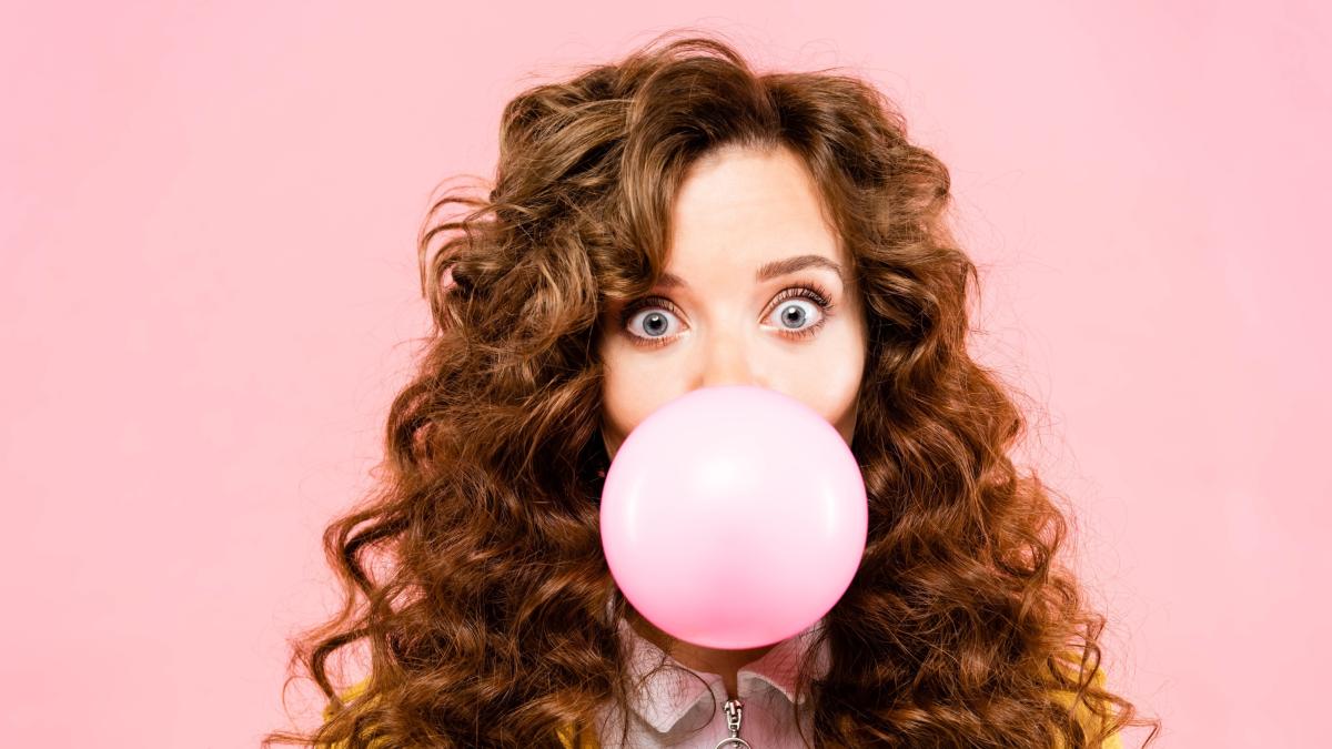 Chewing gum: dalla funzione brucia calorie alla riduzione dell
