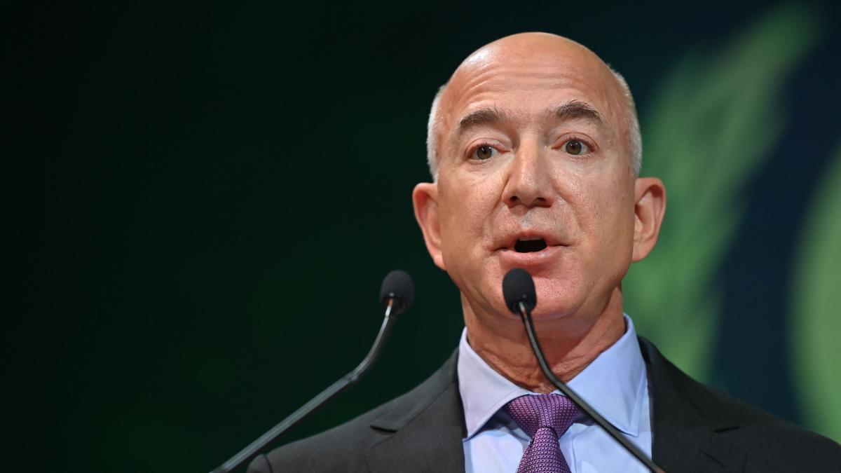 Jeff Bezos a Torino per l