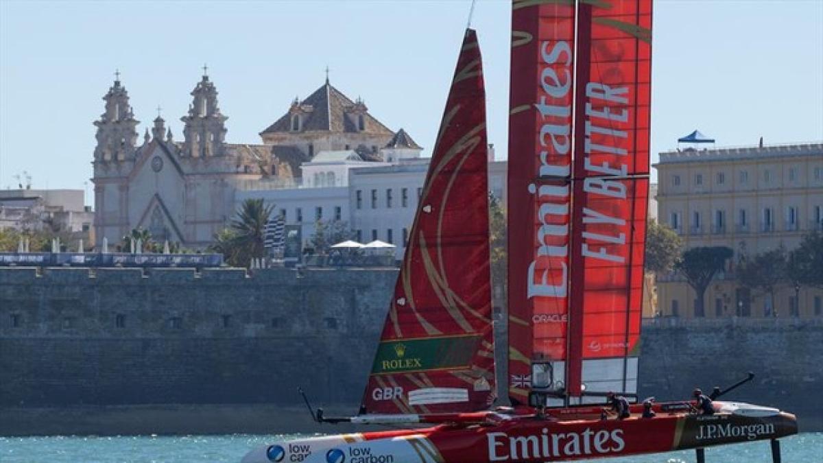 Sail GP: a Cadice vince il Team Emirates di Fletcher. Indietro Red Bull Italia