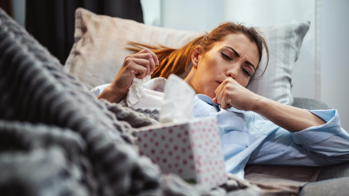 Influenza 2025: il picco a Natale. Almeno 16 milioni di italiani ammalati