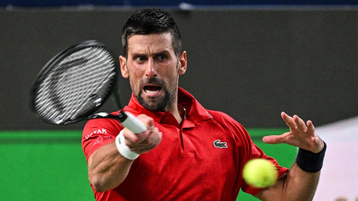 djokovic non si arrende mai 232 ai quarti a shanghai battendo munar e federer