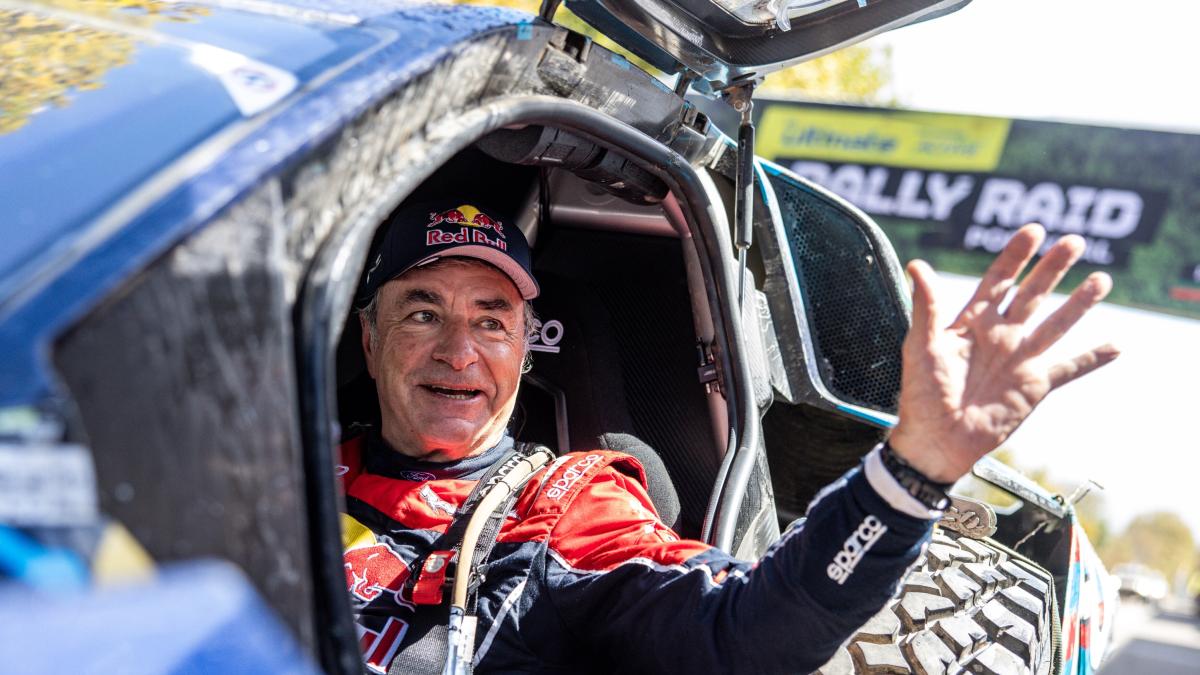 L’eterno Sainz sfida il tempo e i rivali. Il Matador è pronto per la Dakar: "Motivato al massimo"