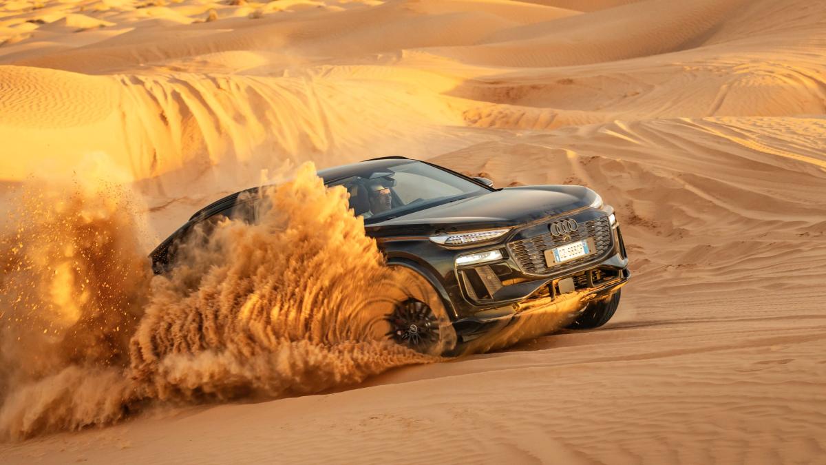 Audi SQ6 Sportback e tron: la prova del Suv elettrico tra le dune del Sahara Audi SQ6 Sportback e tron: la prova del Suv elettrico tra le dune del Sahara