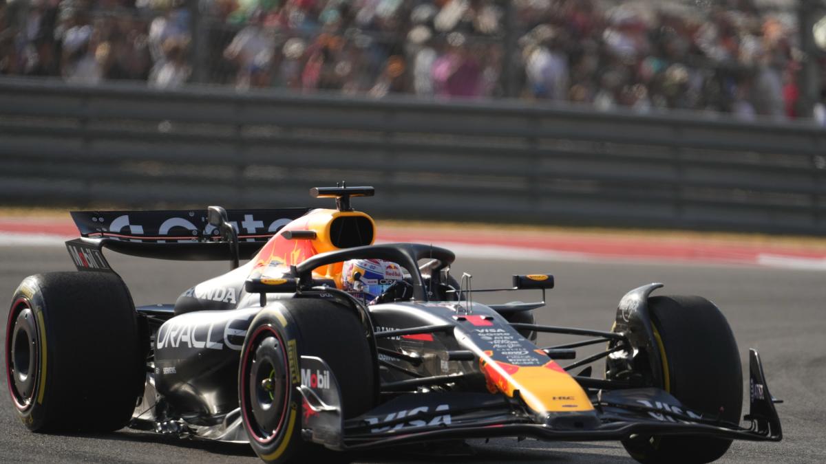 Verstappen, pole davanti a Norris e Piastri nelle qualifiche Sprint. Hamilton 8°, Leclerc 10° Verstappen, pole davanti a Norris e Piastri nelle qualifiche Sprint. Hamilton 8°, Leclerc 10°