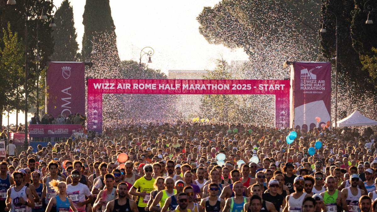 Wizz Air Rome Half Marathon 2025: una festa con 18.540 runners al via Wizz Air Rome Half Marathon 2025: una festa con 18.540 runners al via