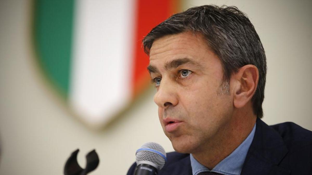 Costacurta: "Leao via? Il Milan mica perde Sheva o Kakà. Ma 