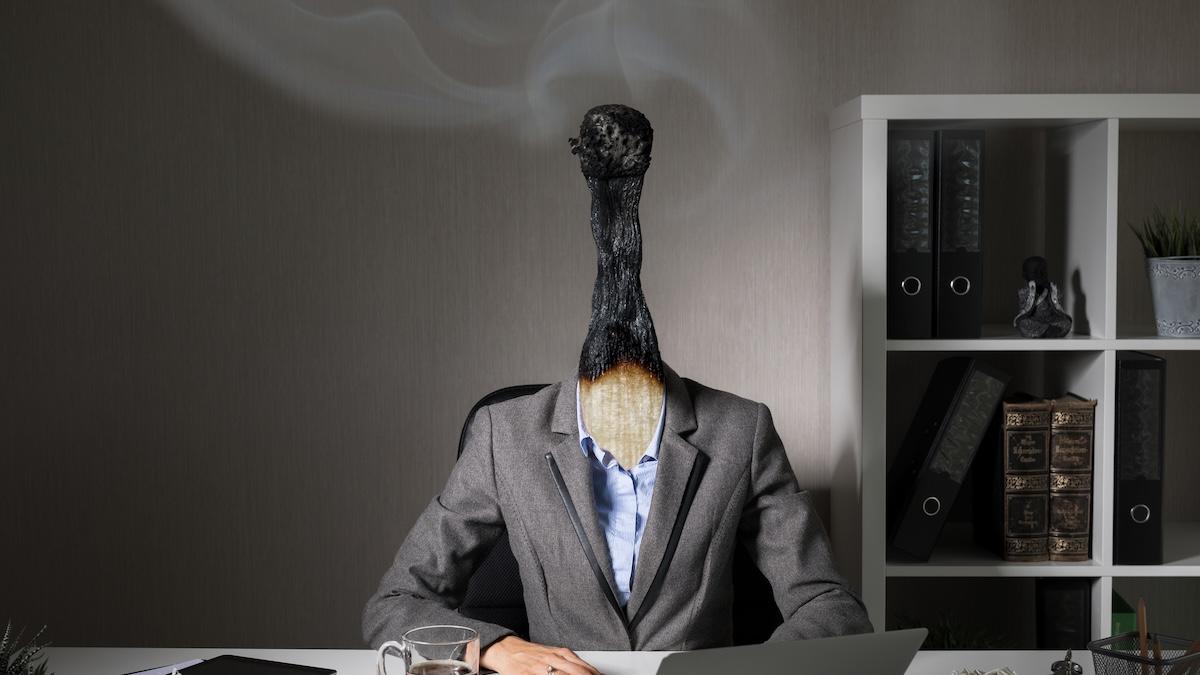 Burnout: sintomi, cause e strategie efficaci per prevenirlo e curarlo Burnout: sintomi, cause e strategie efficaci per prevenirlo e curarlo