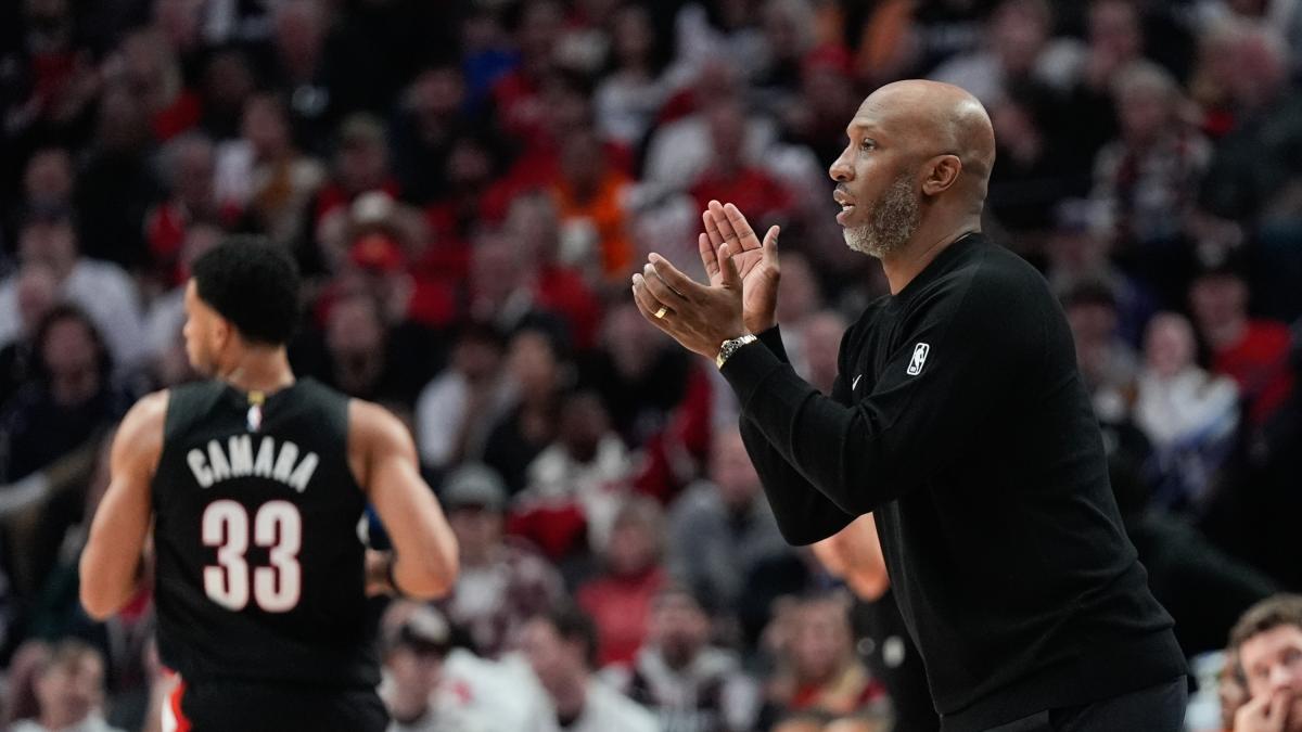 La soffiata: "Lillard fuori e i Blazers giocano a perdere". 100.000 dollari sul ko di Portland La soffiata: "Lillard fuori e i Blazers giocano a perdere". 100.000 dollari sul ko di Portland