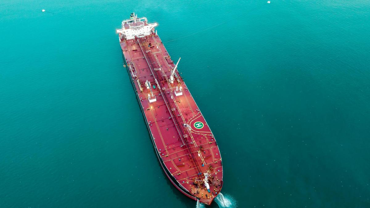 Navi giganti: dieci curiosità sulle petroliere Navi giganti: dieci curiosità sulle petroliere