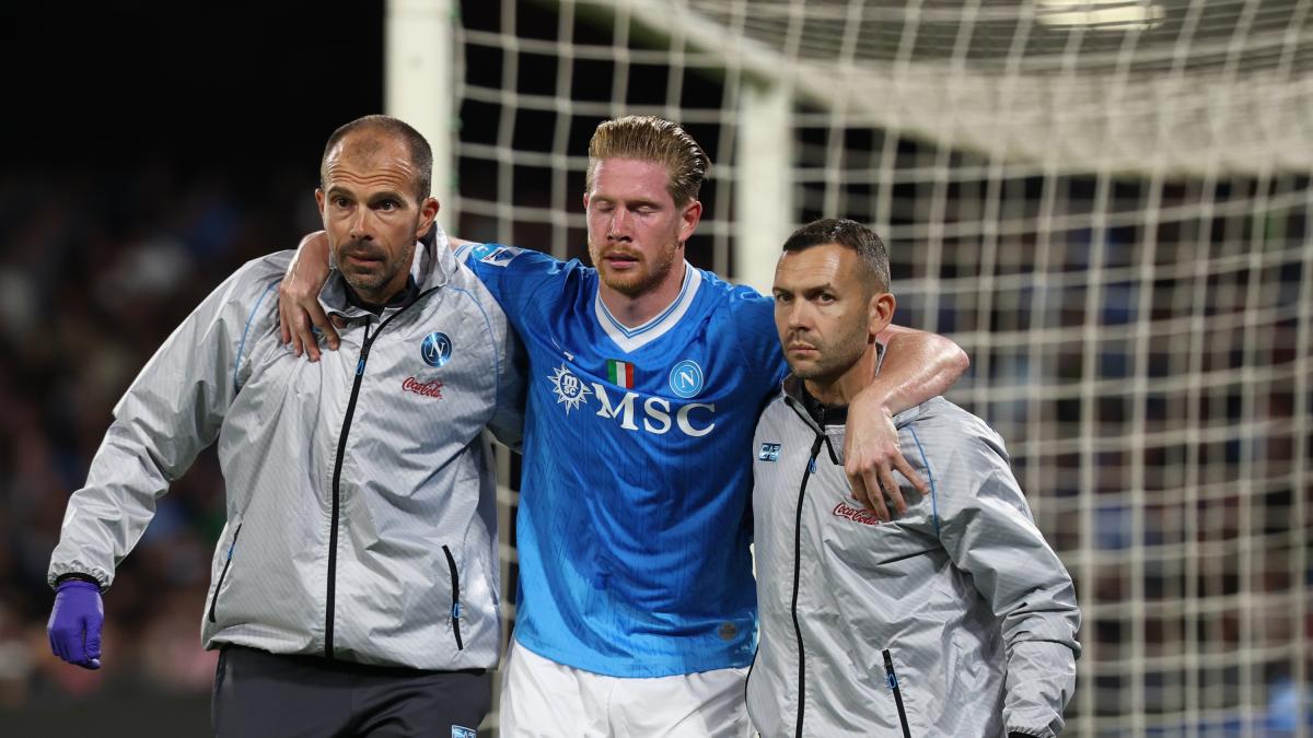 Napoli capolista coi cerotti: da Lobotka a De Bruyne, tutti gli infortunati di Conte