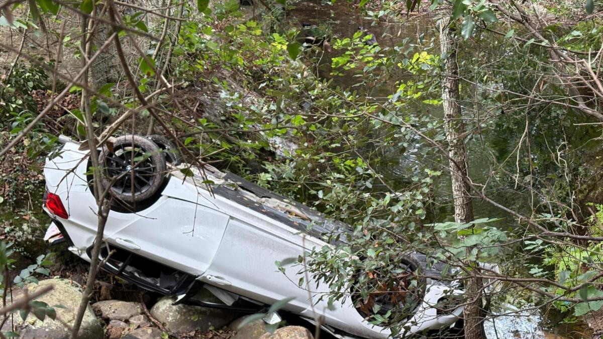 Auto cade da un ponte, muore 25enne in Gallura: tra i soccorritori il padre vigile del fuoco