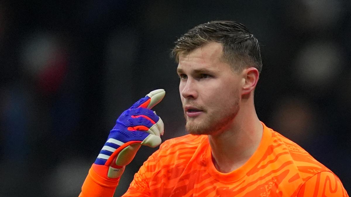 Martinez oggi si è allenato ad Appiano. Proseguono i contatti con lo psicologo Martinez oggi si è allenato ad Appiano. Proseguono i contatti con lo psicologo