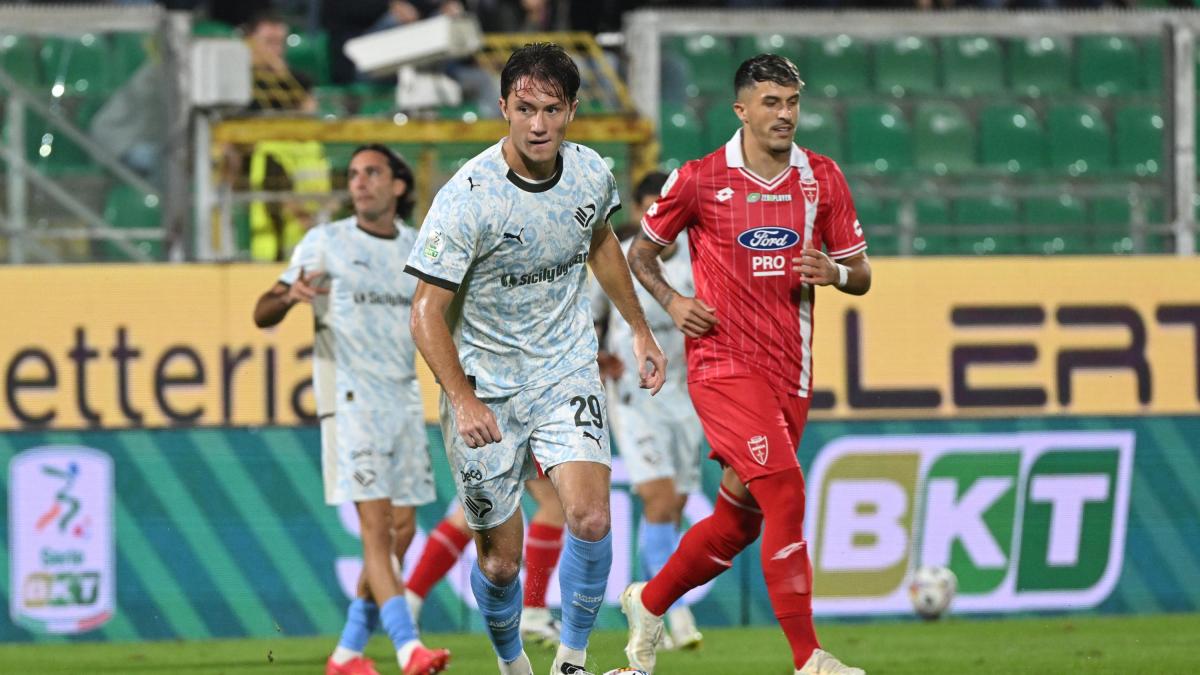Il pagellone di Serie B: al Catanzaro è nata una stella da 8. Palermo, esame fallito: 4,5 Il pagellone di Serie B: al Catanzaro è nata una stella da 8. Palermo, esame fallito: 4,5