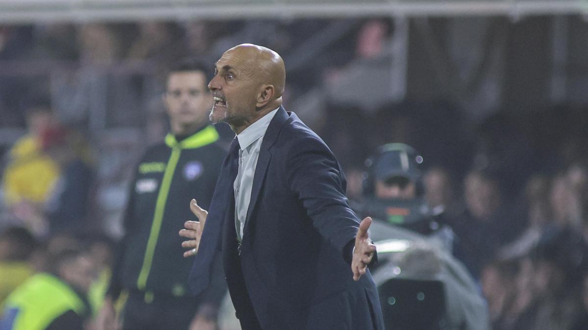 Spalletti: "Siamo la Juve e la pressione si sente. Mi fido del gruppo, bisogna crescere in fretta"