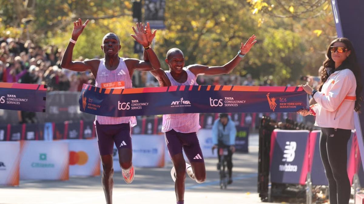 Maratona di New York: Kipruto vince al fotofinish. L Maratona di New York: Kipruto vince al fotofinish. L