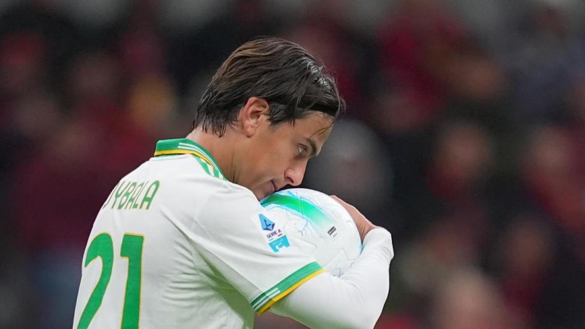 Il rigore e il solito infortunio: domenica nera per Dybala. Gasp dice già quando tornerà...