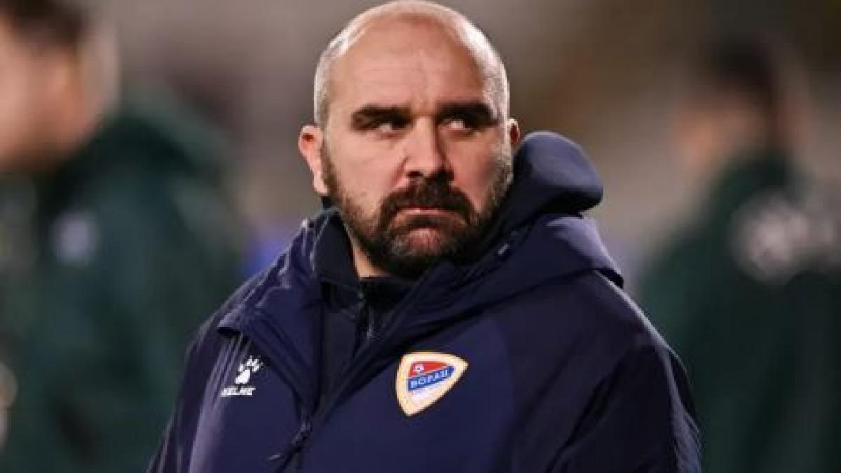 Serbia, il 44enne tecnico del Radnicki muore di infarto durante la partita