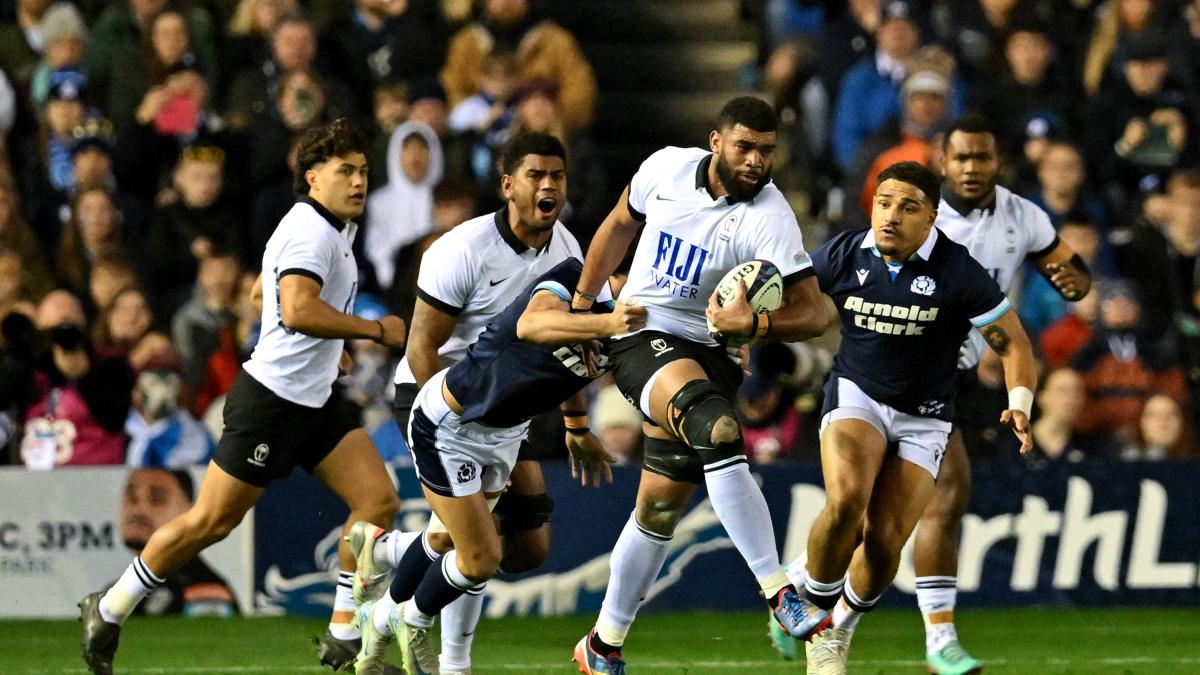 Denti di balena, colpi di stato e conti in rosso: i tour europei delle Figi, dove il rugby è religione