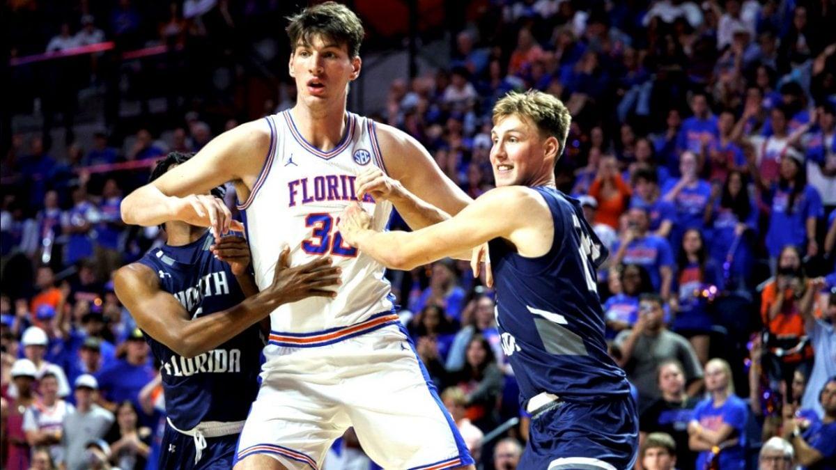 L'esordio del più alto d'America: Rioux, 236 centimetri, sfida l'Ncaa, le porte e i vestiti