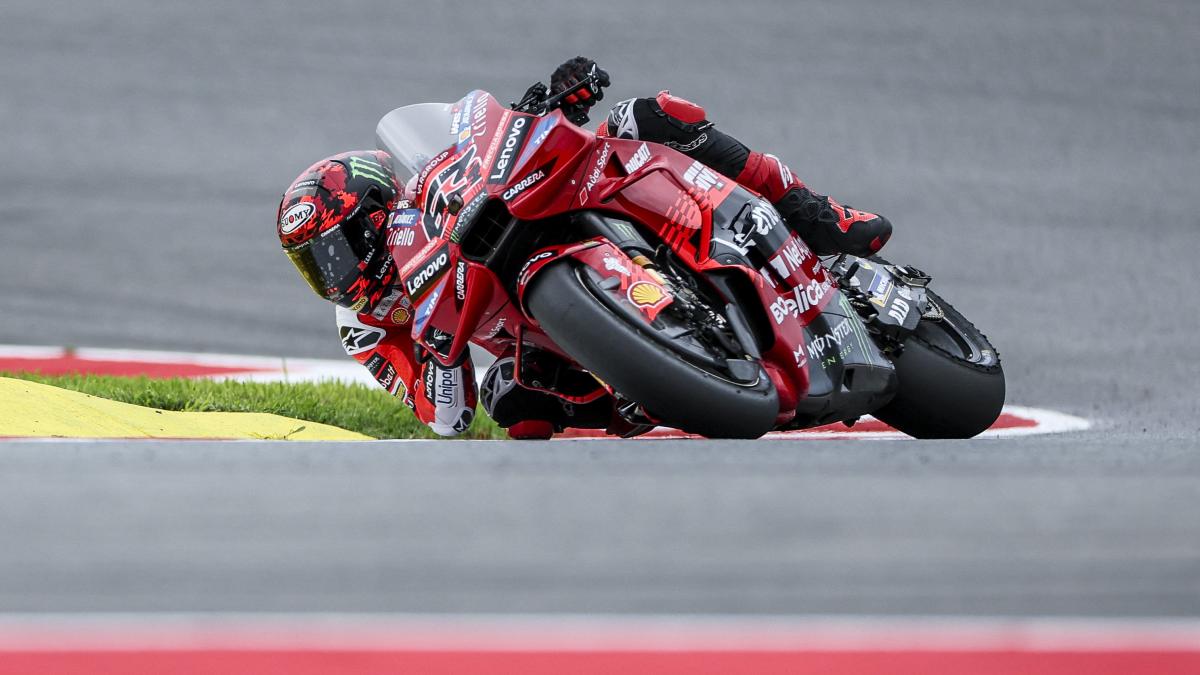 LIVE MotoGP, alle 11.50 le qualifiche per il GP del Portogallo: sfida Alex Marquez-Bagnaia