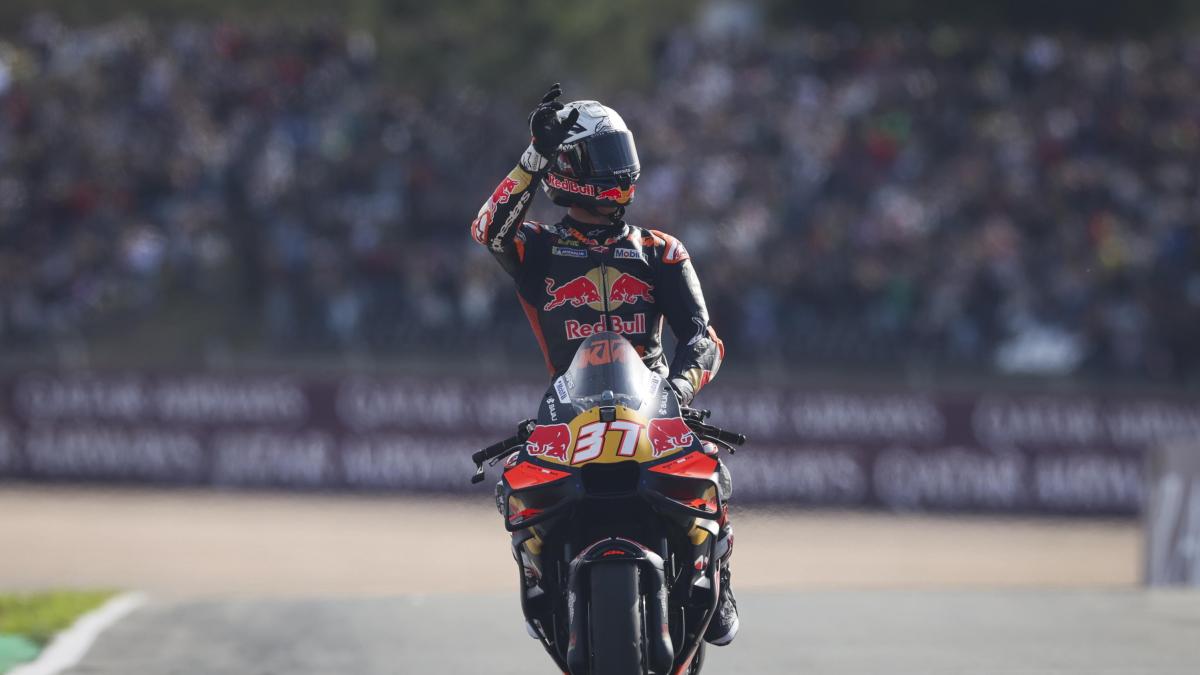 motogp il mondo di acosta mai arrendermi come mio padre pescatore il 2026 ho un desiderio