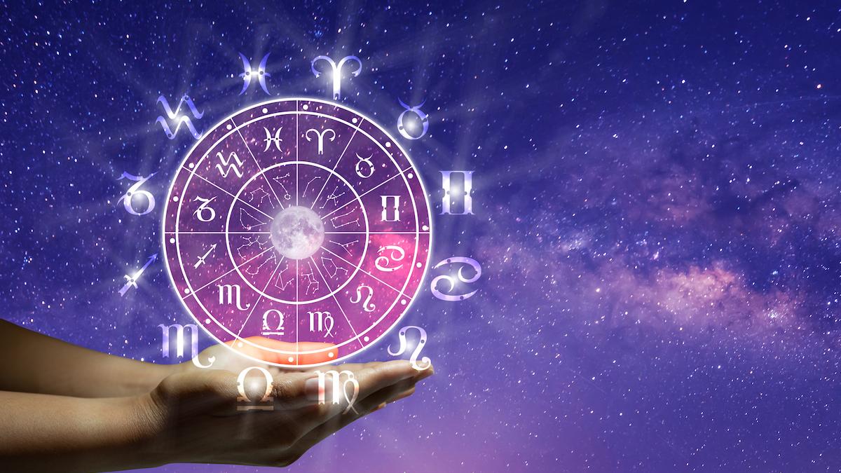 L'oroscopo di giovedì 13 novembre: giornata da 10 per Leone, buona anche per Scorpione e Sagittario