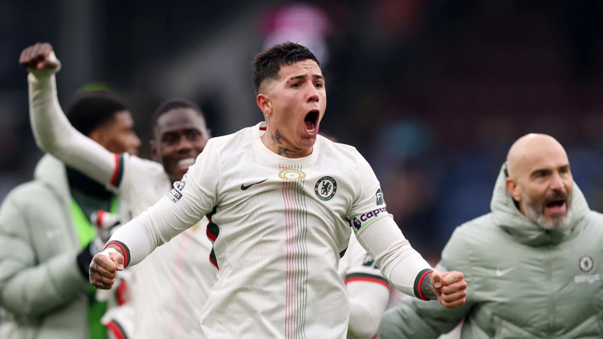 Neto e Fernandez lanciano il Chelsea al secondo posto, aspettando il City