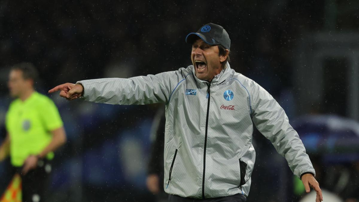 Conte: "Il Napoli non era morto. Ci godiamo la vittoria, poi metteremo l