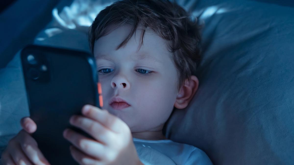 Il metodo danese per aiutare i ragazzi a staccarsi dagli smartphone