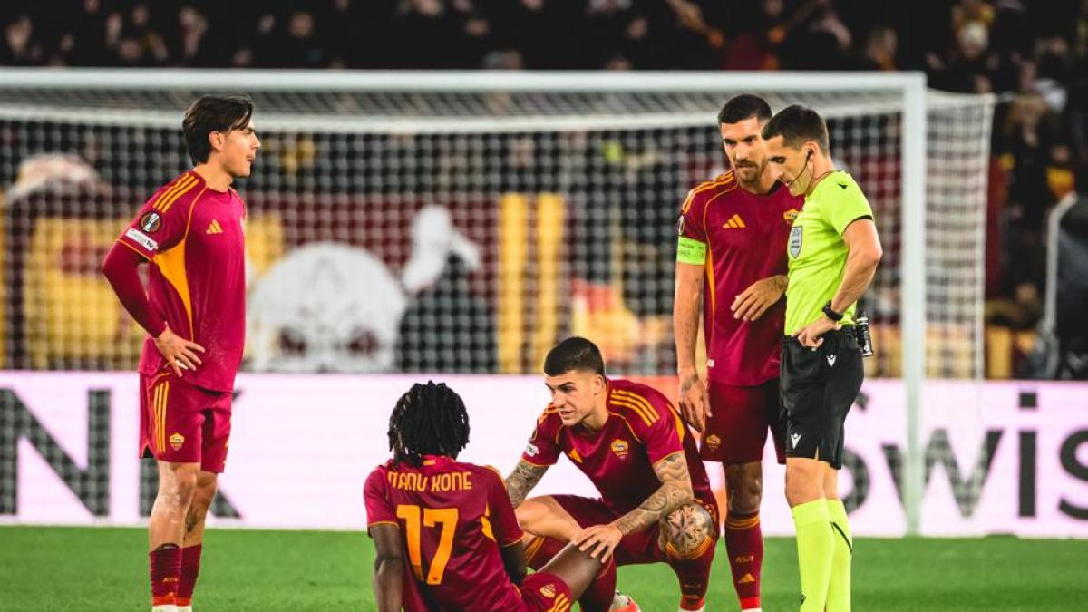Roma in ansia per Koné: forte botta e taglio alla caviglia. Domani gli esami, Napoli a rischio