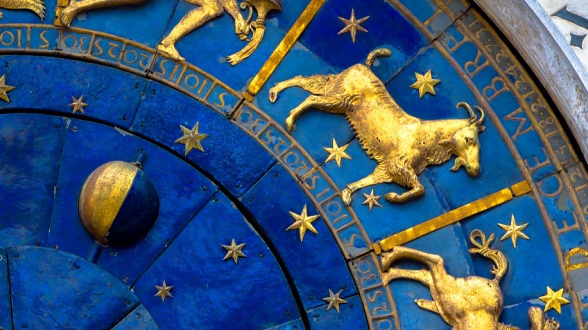 Oroscopo 2026 Capricorno: come andrà il nuovo anno in amore, lavoro, amicizia. Scopri i consigli