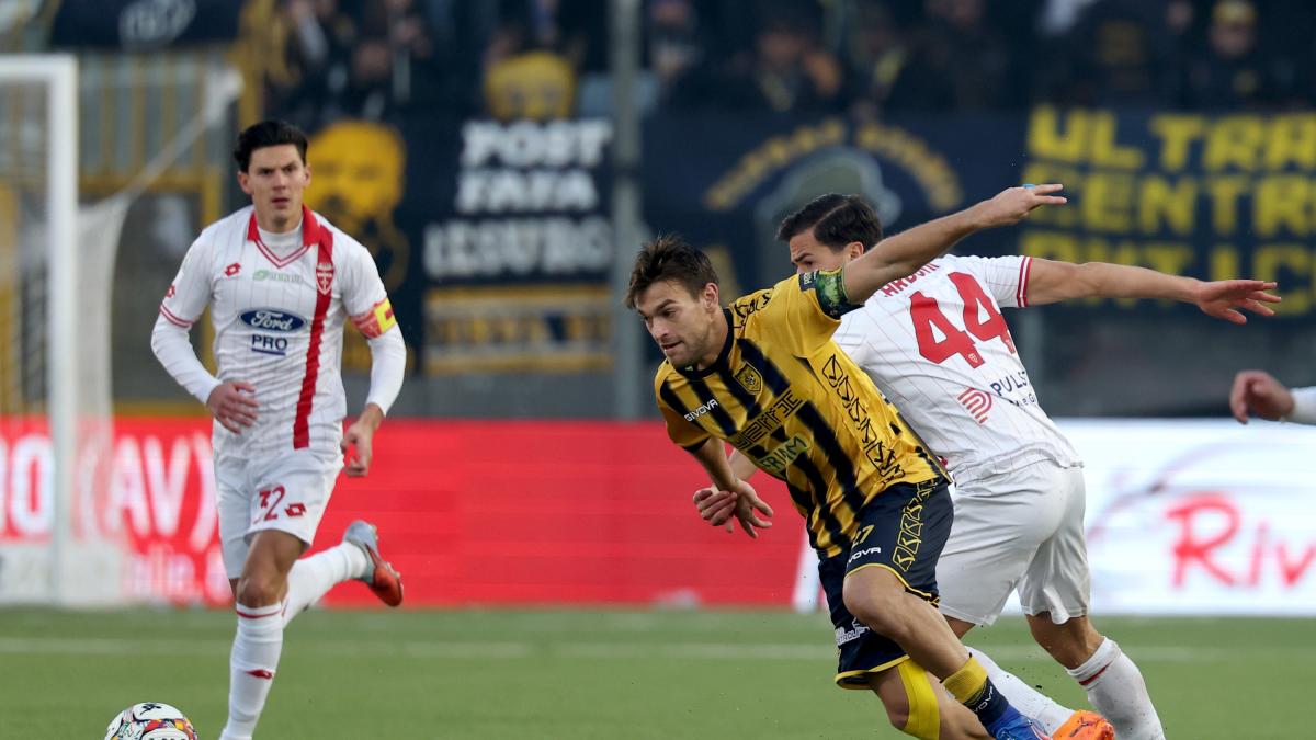 Juve Stabia monumentale: rimonta due volte il Monza e blocca la fuga della capolista