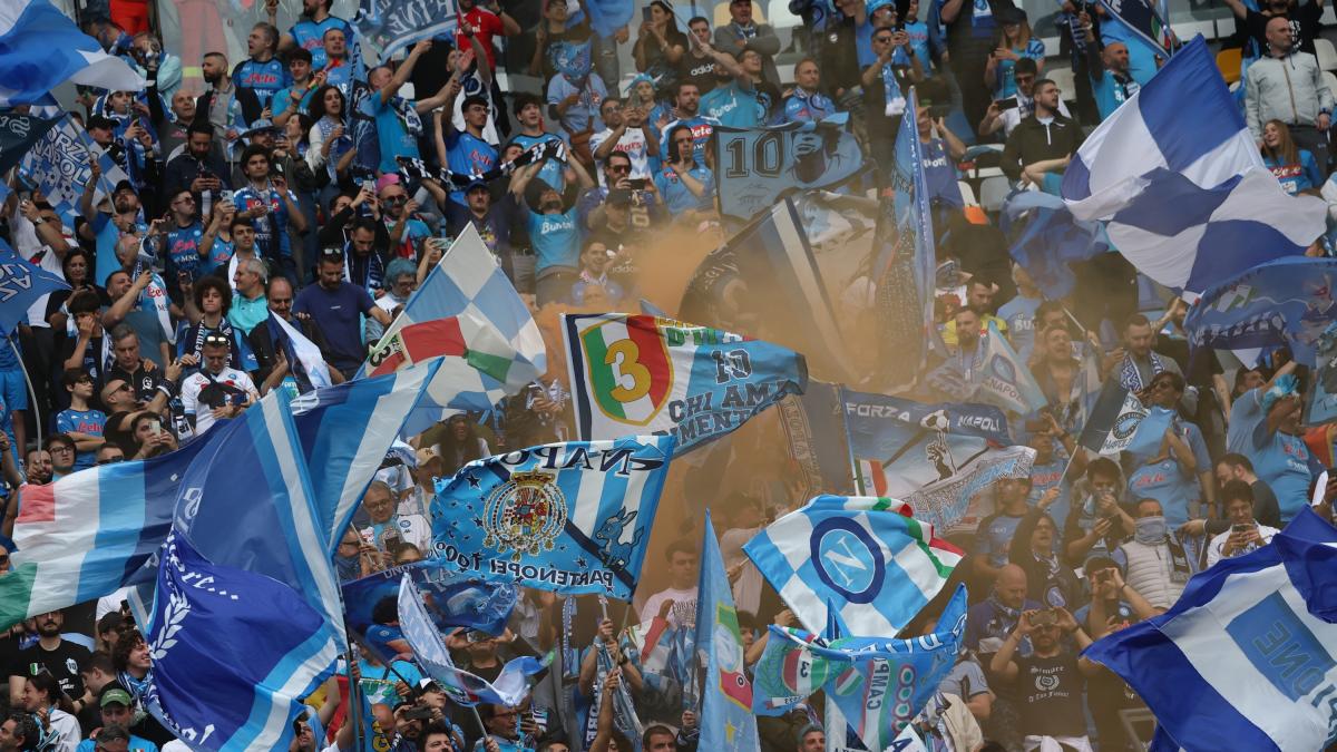 inter napoli trasferta vietata a san siro no ai tifosi residenti in campania e a genova da Gazzetta.it inter napoli trasferta vietata a san siro no ai tifosi residenti in campania e a genova