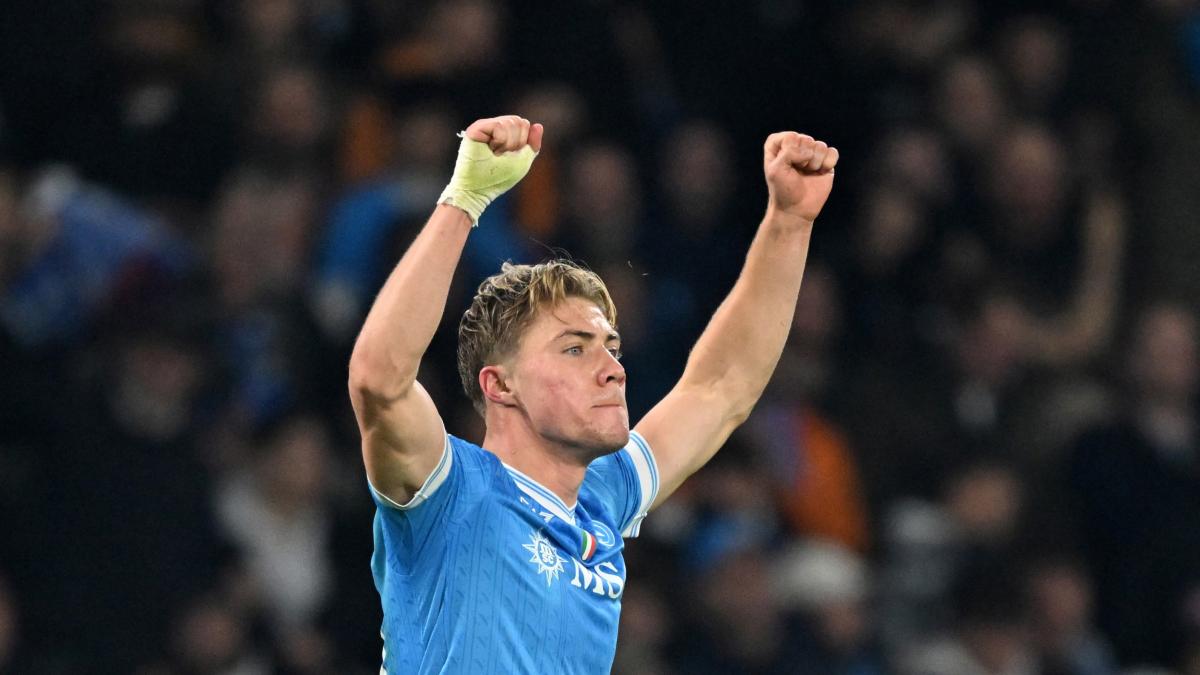 Due mesi dopo, Hojlund torna bomber. E quella festa con la panchina...