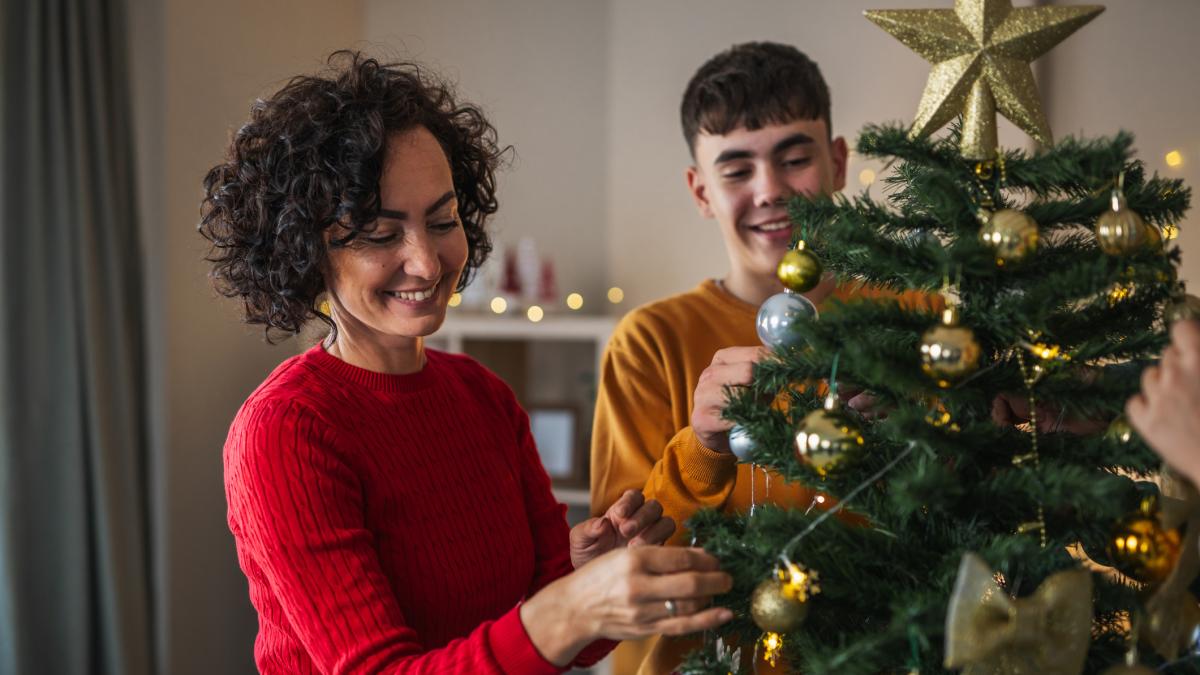 A Natale aumenta il rischio di incidenti domestici: i consigli per passare le feste in sicurezza