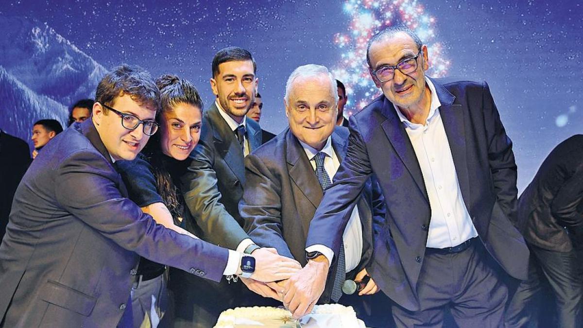 Lotito annuncia: "La Lazio in Borsa a New York. E a gennaio faremo mercato"