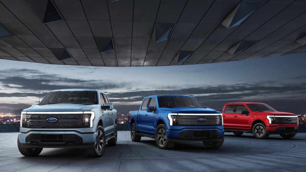 Ford Usa cambia strada: 20 miliardi di dollari spostati dall’elettrico alle auto ibride