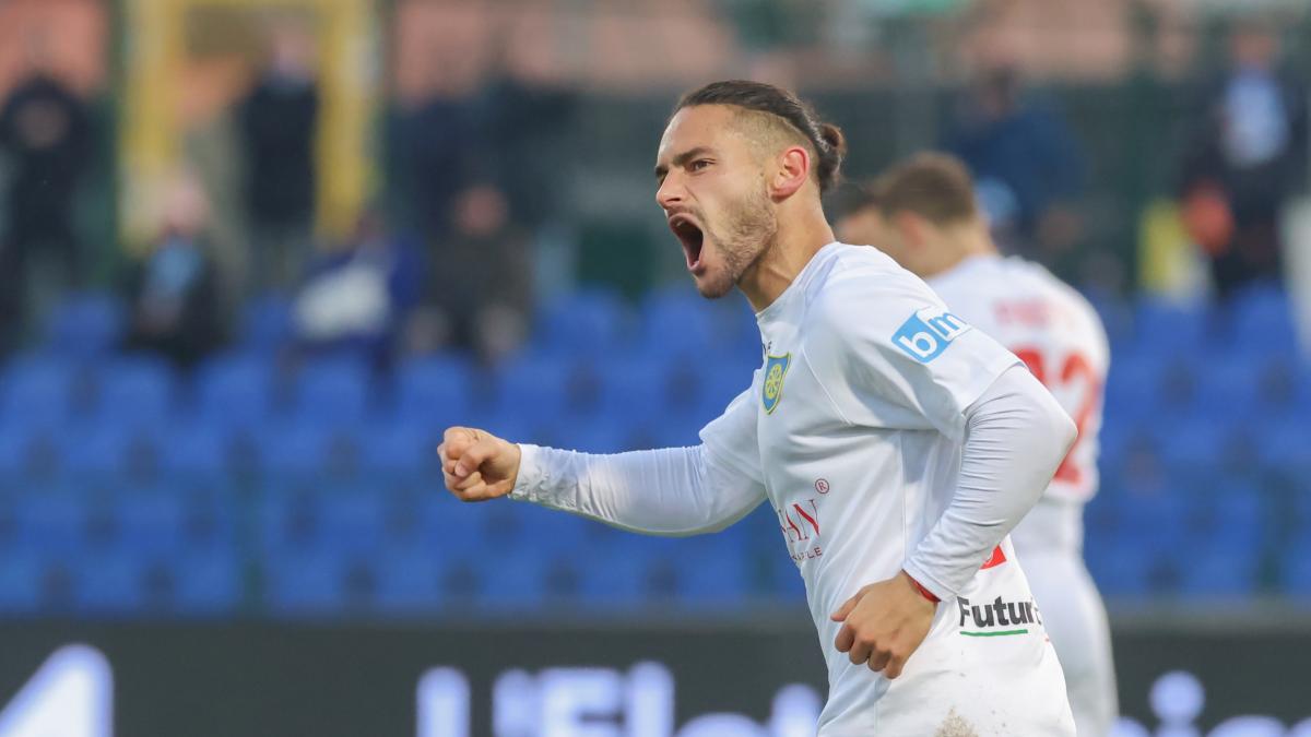 Schiavi, dalle punizioni con Bruno Fernandes alle magie con la Carrarese: "Emozioni bellissime"