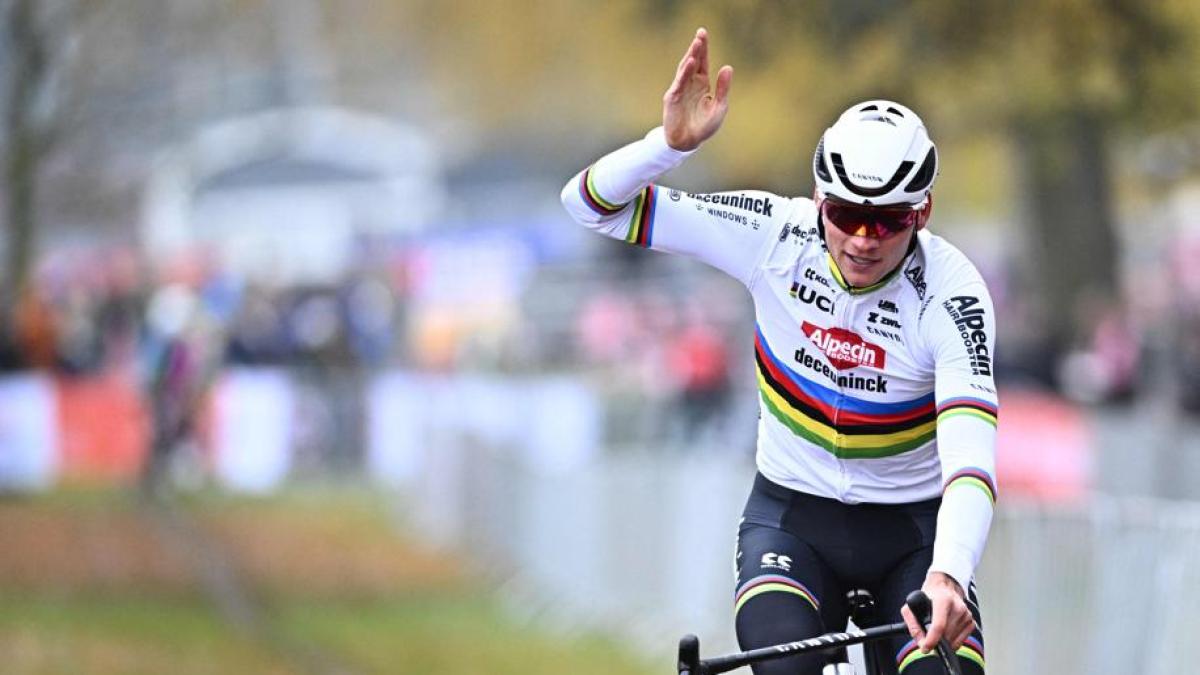 Cross, Van der Poel sa solo vincere: domina anche ad Anversa