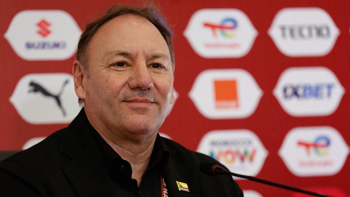 Cusin: "Dalle case popolari alla panchina delle Comore. Ai miei mostro la Grecia del 2004, serve follia"