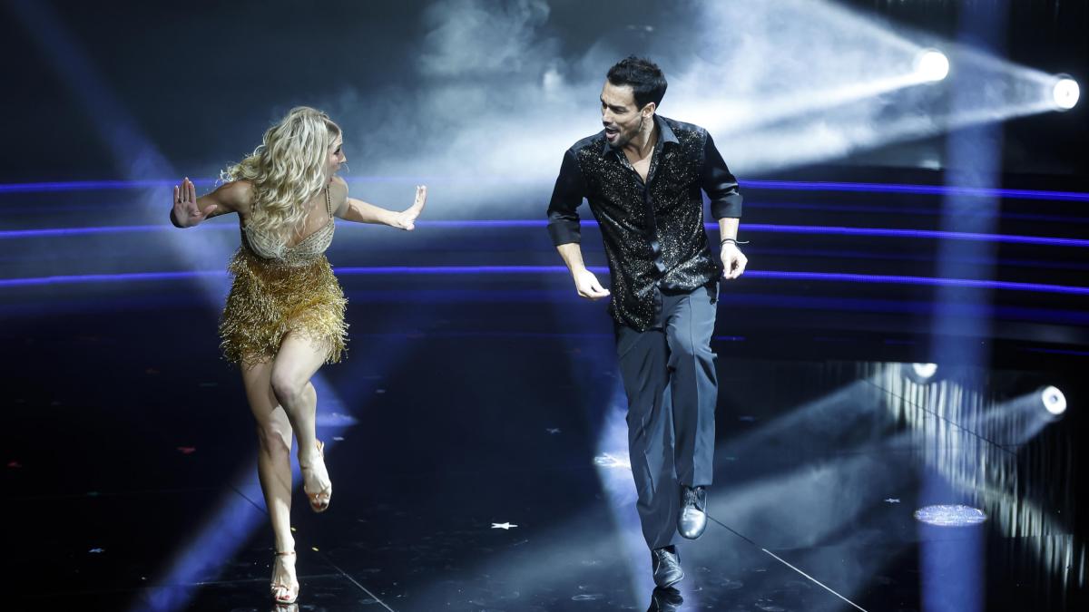 Gare di ballo, scalate e... Da Fognini a Pellegrini, le avventure degli sportivi nei reality