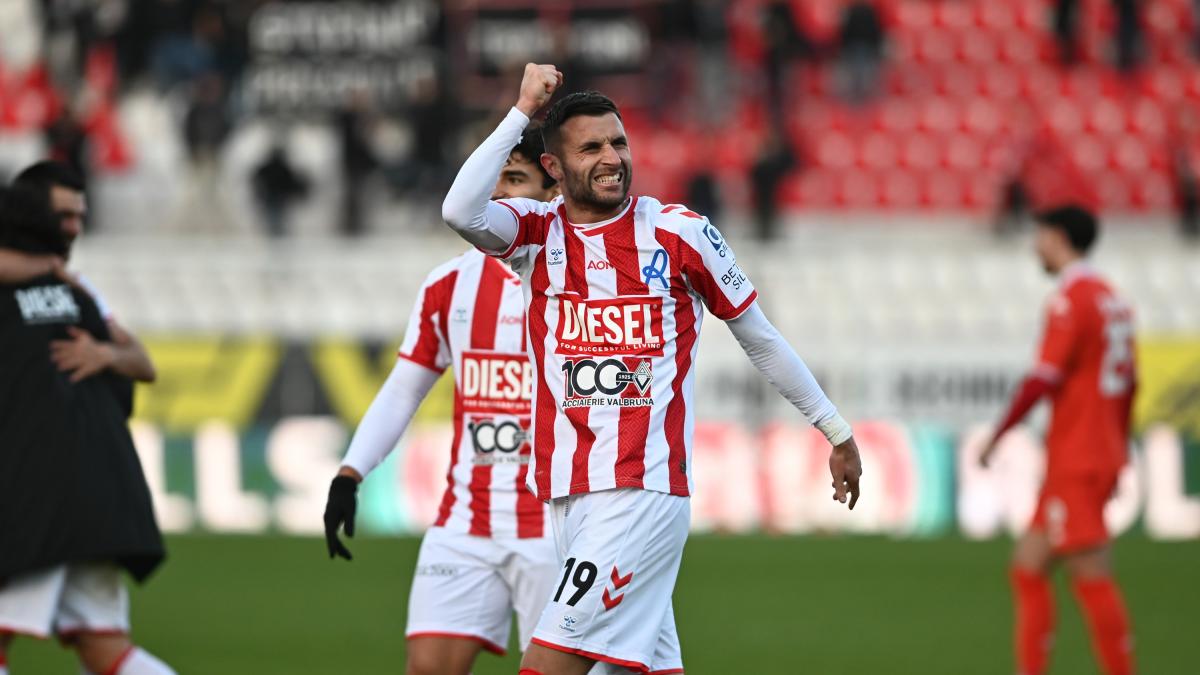 Il Vicenza batte anche la Triestina, Ascoli frenato. Catania, aggancio in vetta