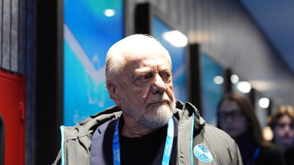 De Laurentiis: "Ai tifosi dico di sognare. E Conte è un maestro". Il tecnico: "Conta solo chi vince"