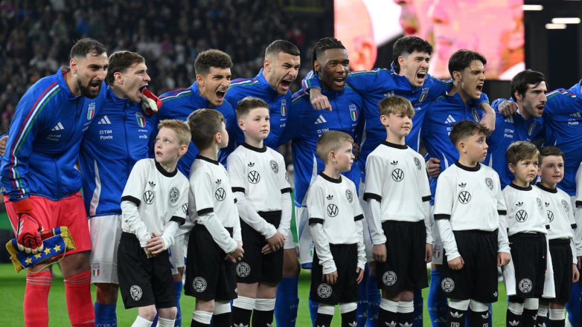 Niente più “Sì” alla fine dell’Inno di Mameli: cosa prevede il decreto presidenziale