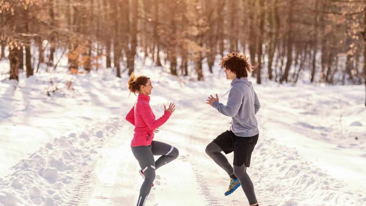 Tornare a correre dopo le feste: 4 consigli dell'esperto per evitare infortuni