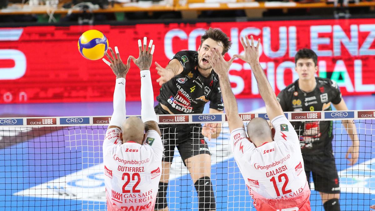 Civitanova è imbattibile in casa, Loeppky mvp: vittoria e sorpasso su Piacenza