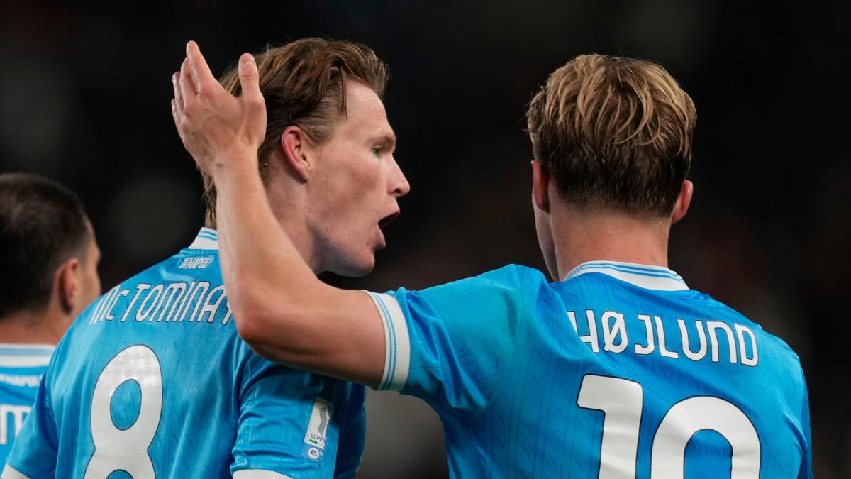 Prima McTominay, ora Hojlund: lo United vende, e il Napoli ringrazia