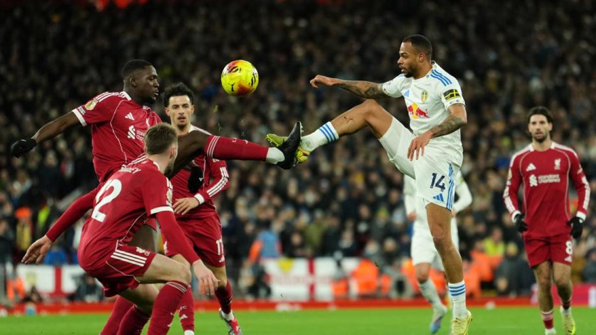 Muro Leeds, il Liverpool non passa: pari senza gol ad Anfield. Chiesa entra, ma non incide
